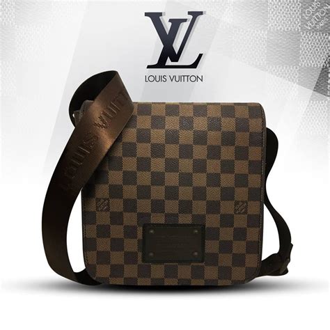 lv supreme wallet original price